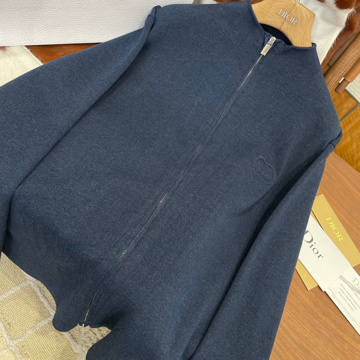 CD JUMPER