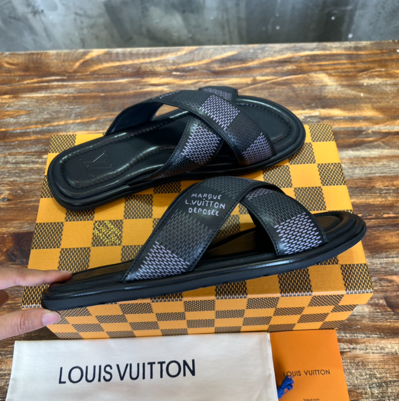 Chloe’s Picks - LOV Men Shoes - 077