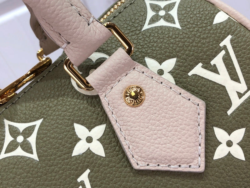 I W Fashion Lu-Vi Bags - 16909