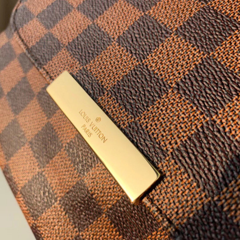 LOV2 Bags - Luxurious Bags  975