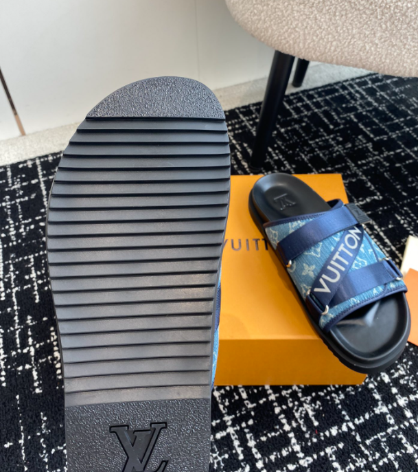 Chloe’s Picks - LOV Men Shoes - 093