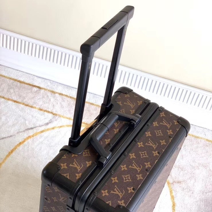 I W Fashion Lu-Vi bags - 11386