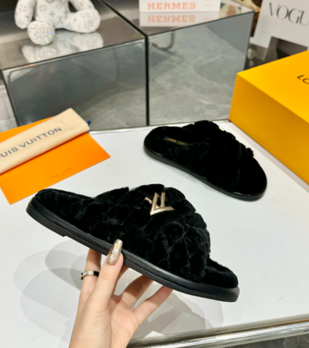 Chloe’s Picks - LOV Women Shoes - 077