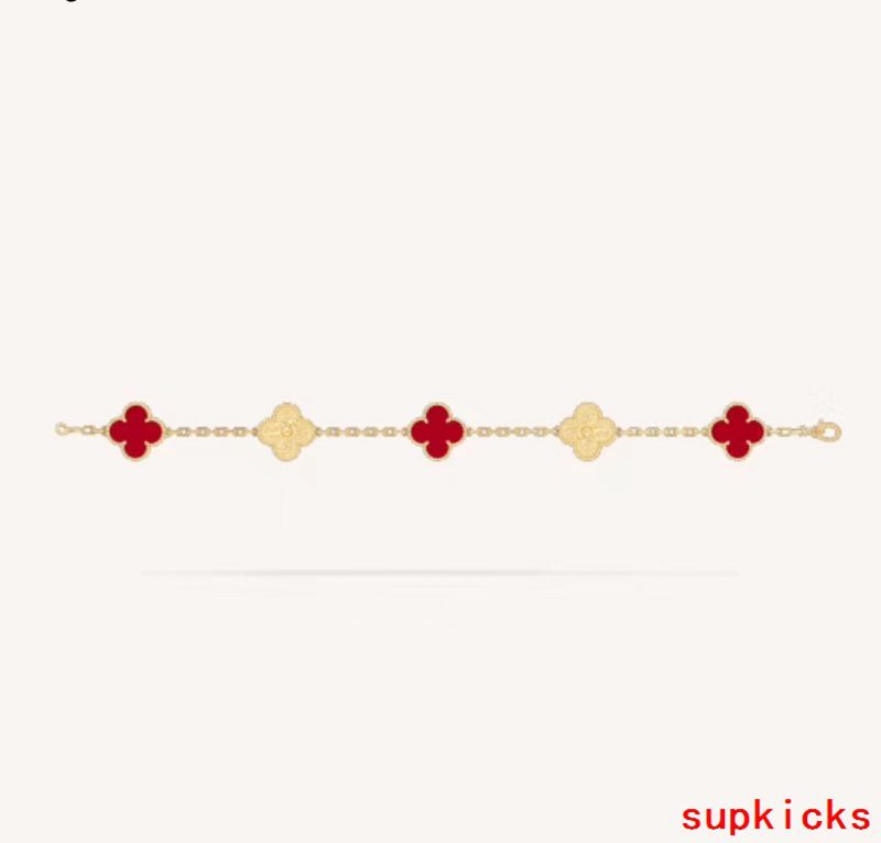 Van Cleef & Arples Jewelry
