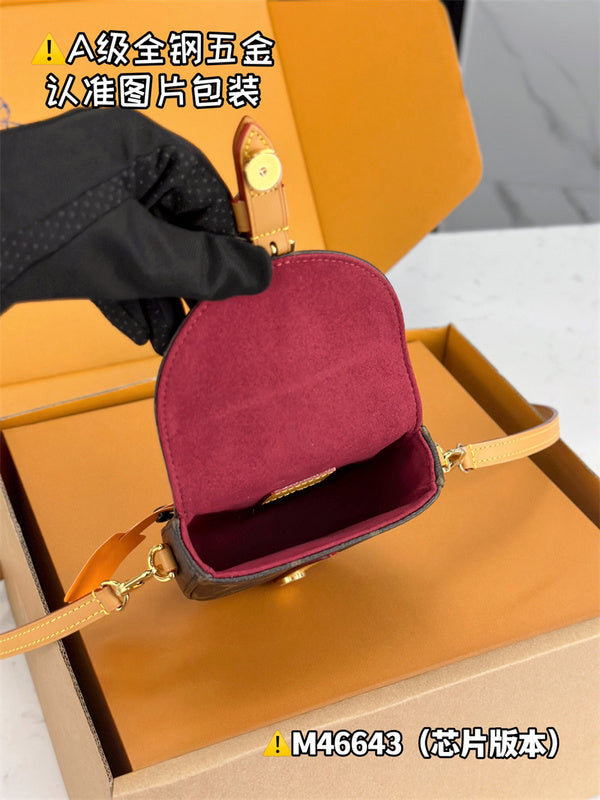 PHA - LOV Bags - 349