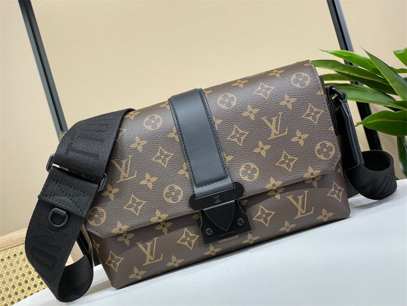 PHA - LOV Bags - 330