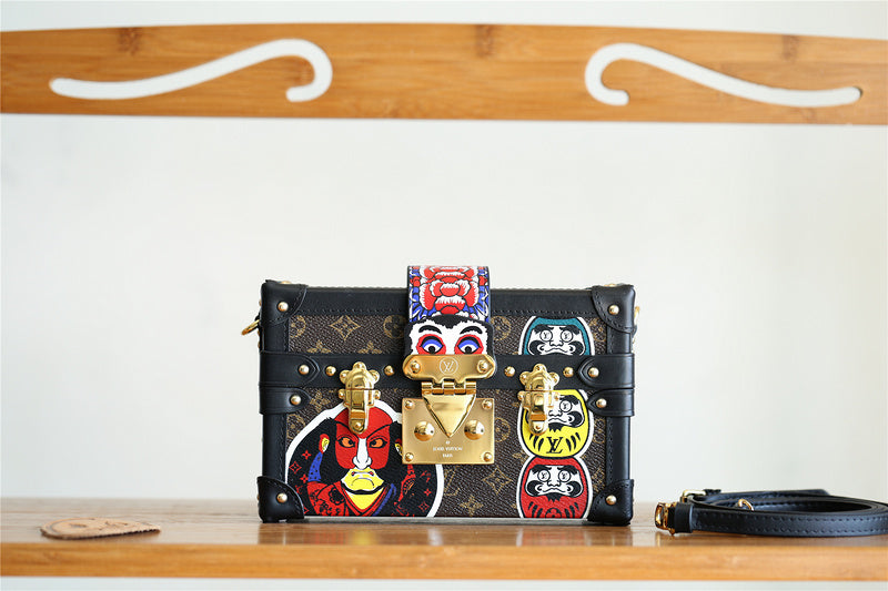 I W Fashion Lu-Vi bags - 8210