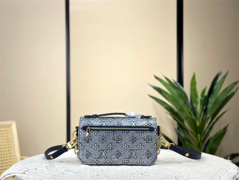 PHA - LOV Bags - 655