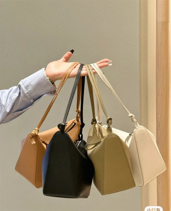 PHA - LWO Bags - 068