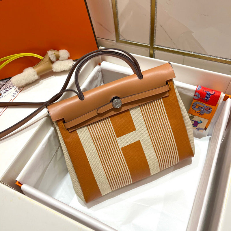 PHA - HMS Bags - 1701