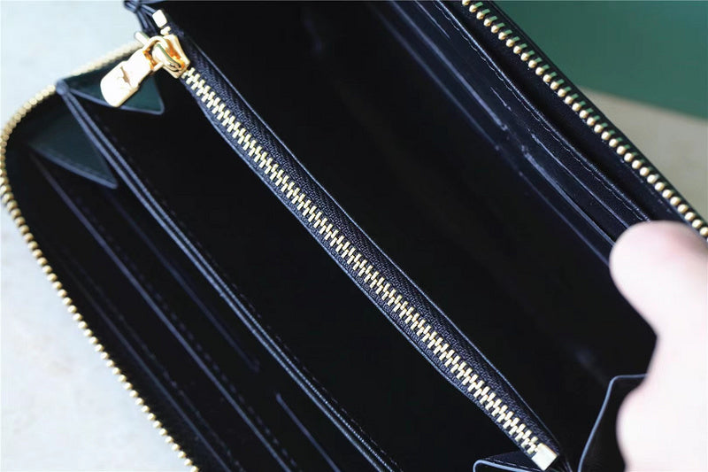 I W Fashion Lu-Vi bags - 8805