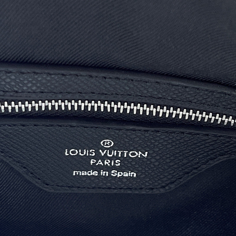 I W Fashion Lu-Vi bags - 11144