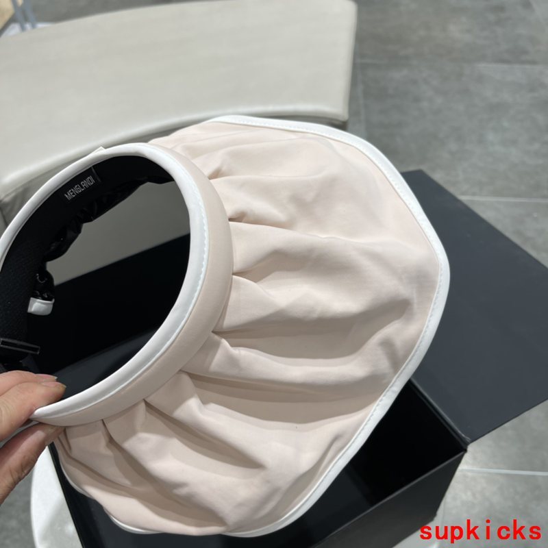 Louis Vuitton Luxury Cap