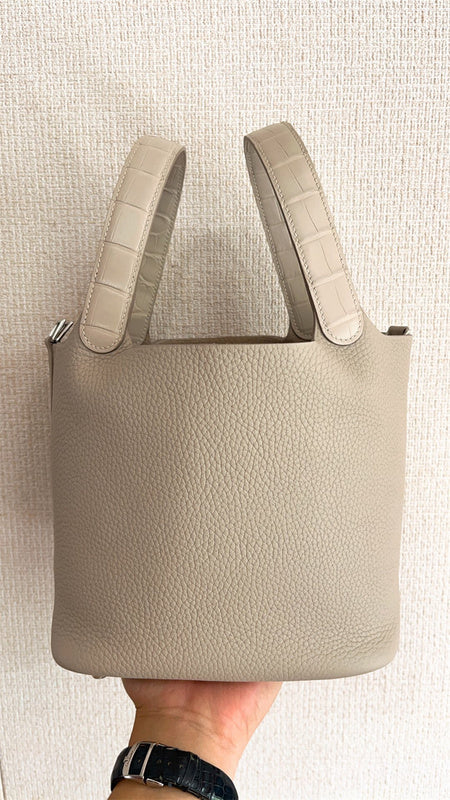 PHA - HMS Bags - 487