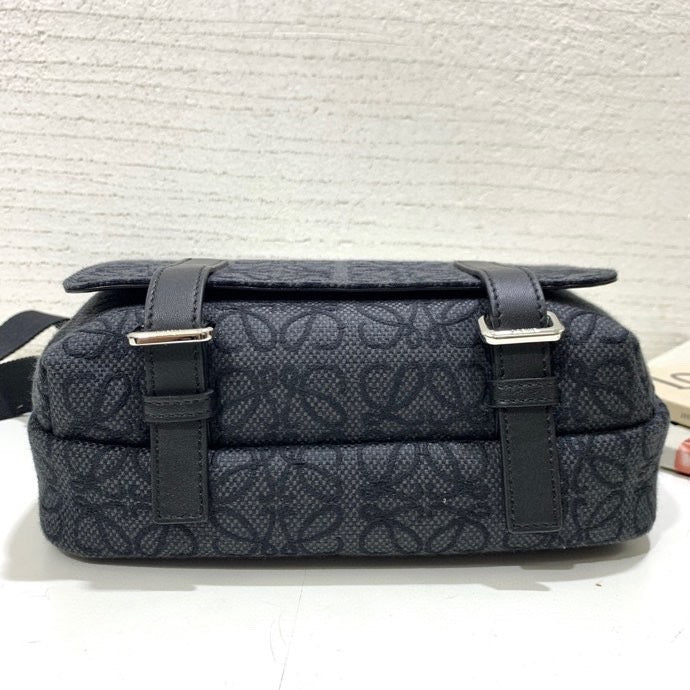 PHA - LWO Bags - 191