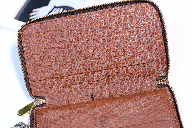 I W Fashion Lu-Vi bags - 10881