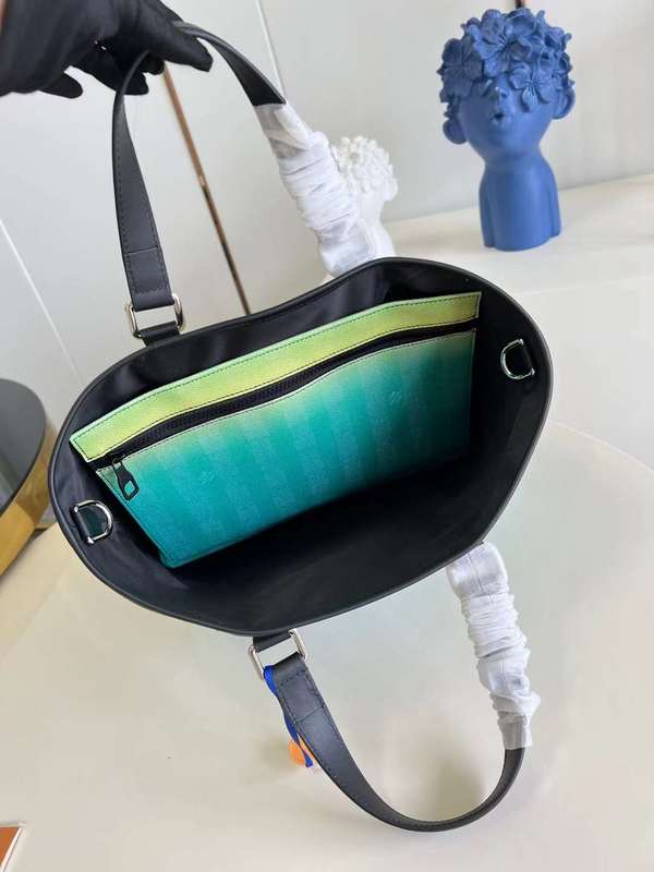 LOV2 Bags - Luxurious Bags  587