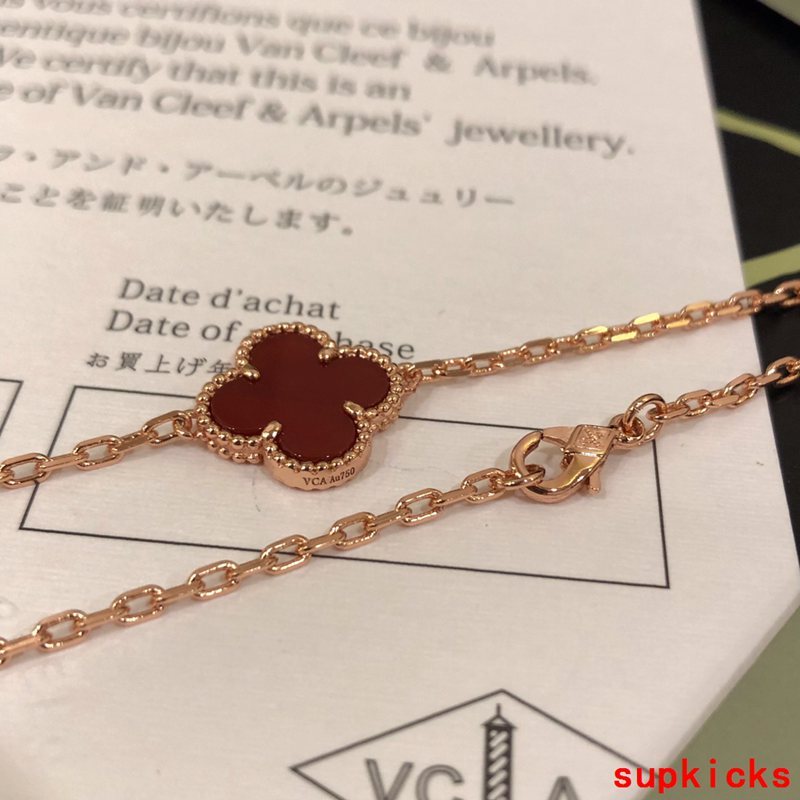 Van Cleef & Arples Jewelry