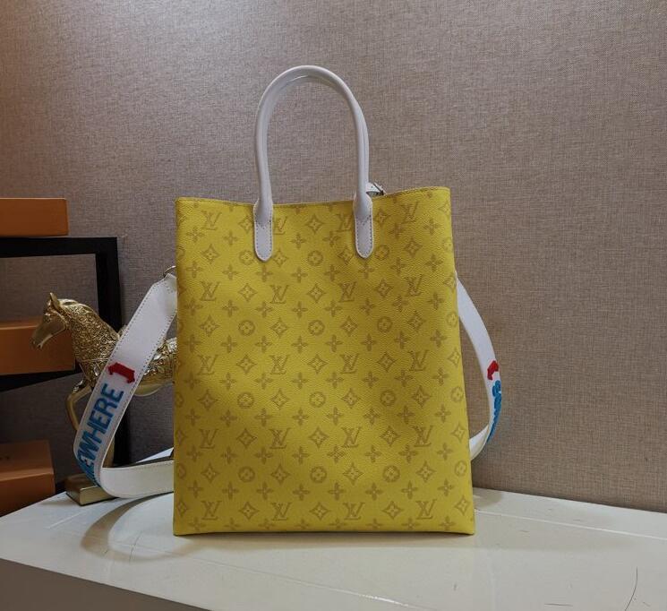 Chloe’s Picks - LOV Bags - 2427