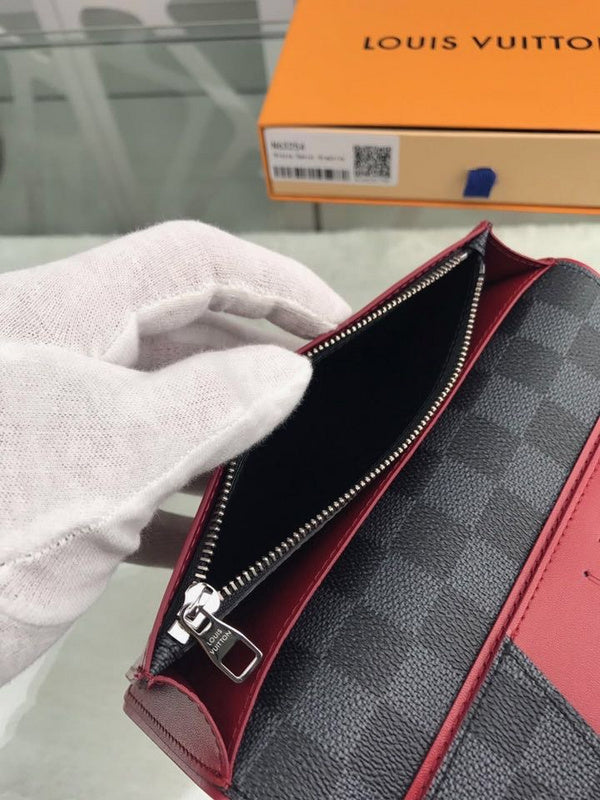 I W Fashion Lu-Vi bags - 17444