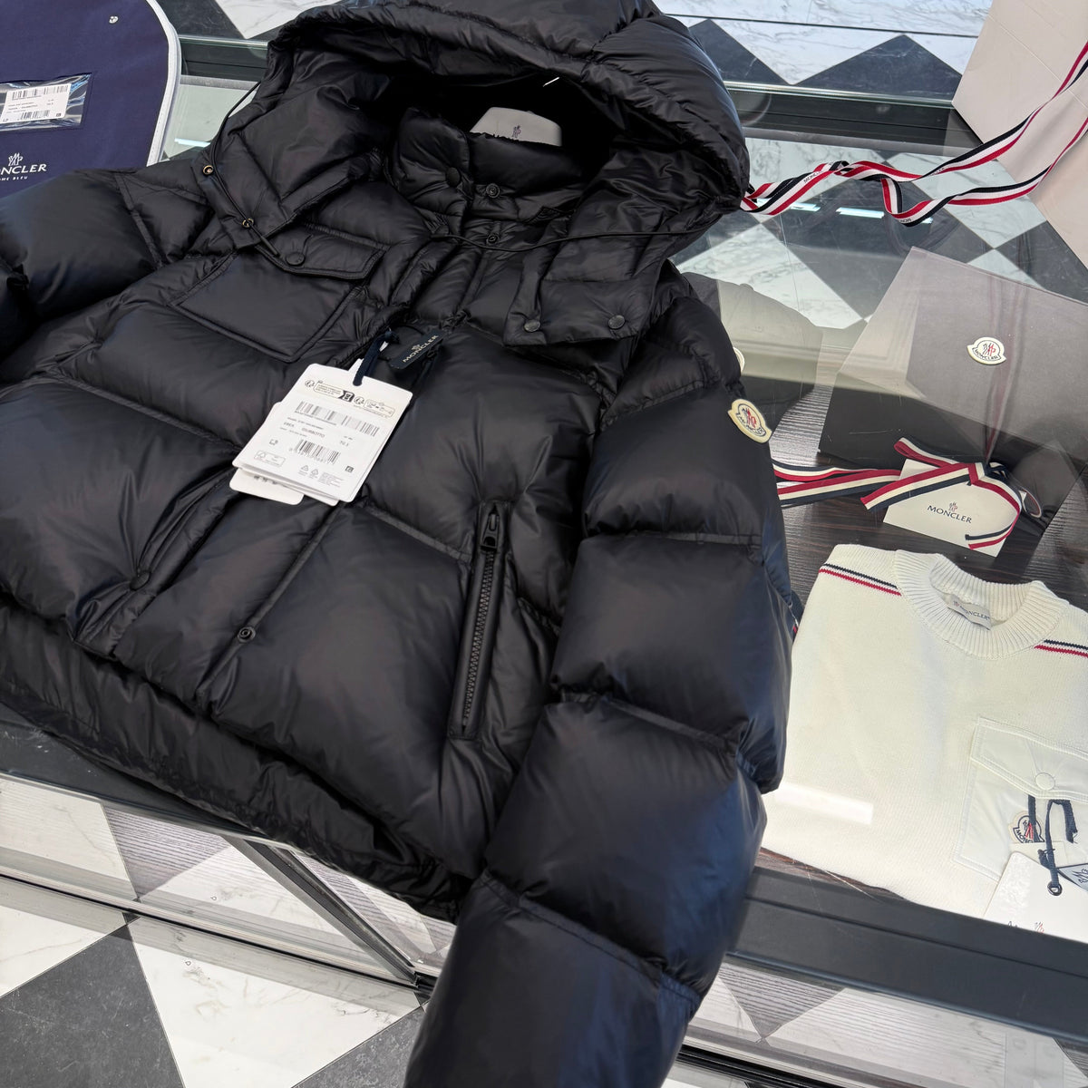 MONC EREA JACKET