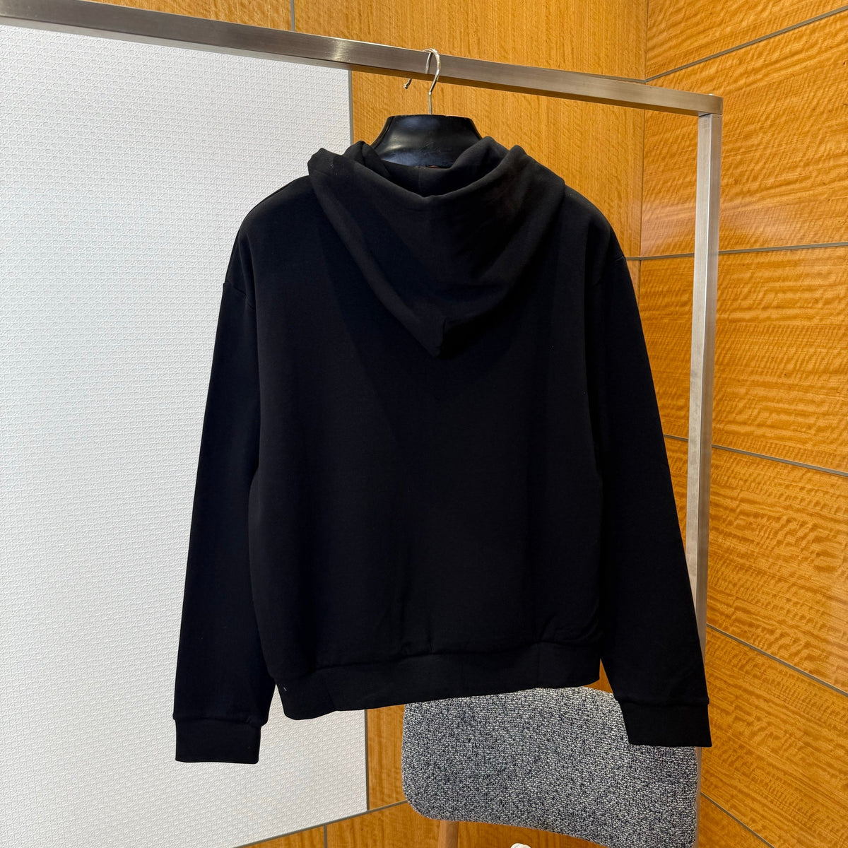 LOU ZIP HOODIE