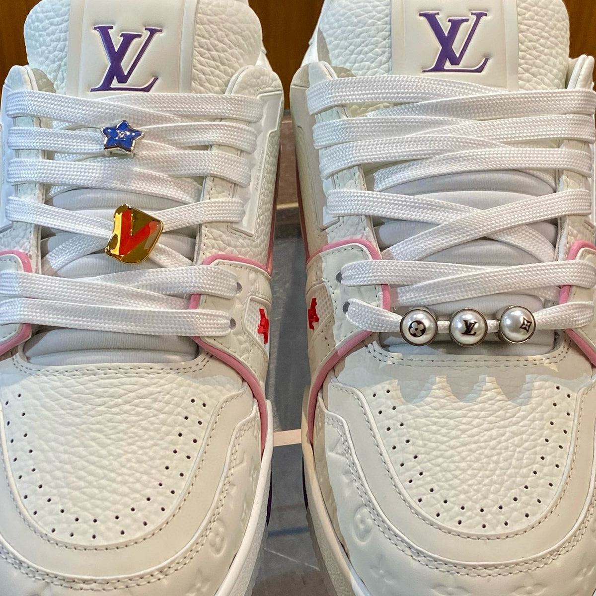 LOU TRAINERS
