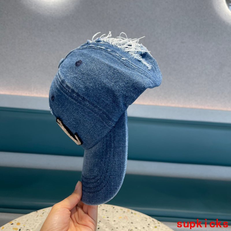 Louis Vuitton Luxury Cap