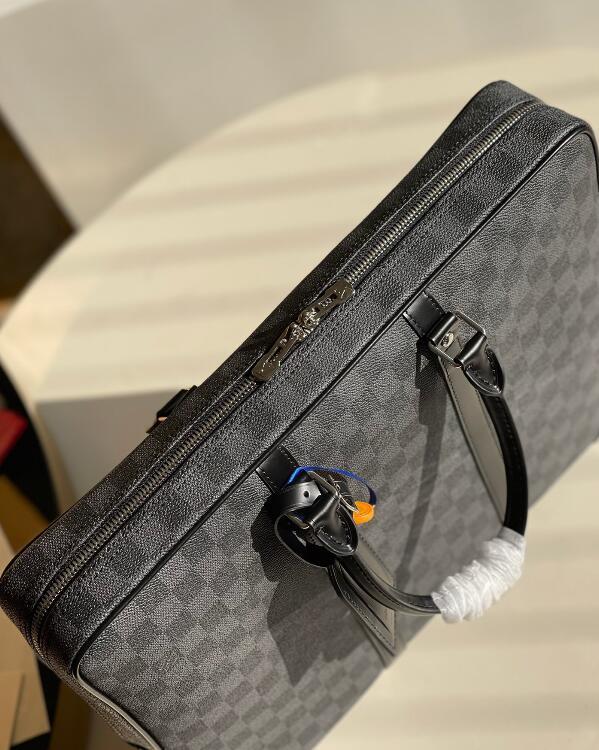 Chloe’s Picks - LOV Bags - 2562