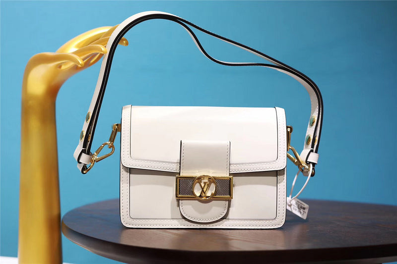 I W Fashion Lu-Vi bags - 8129