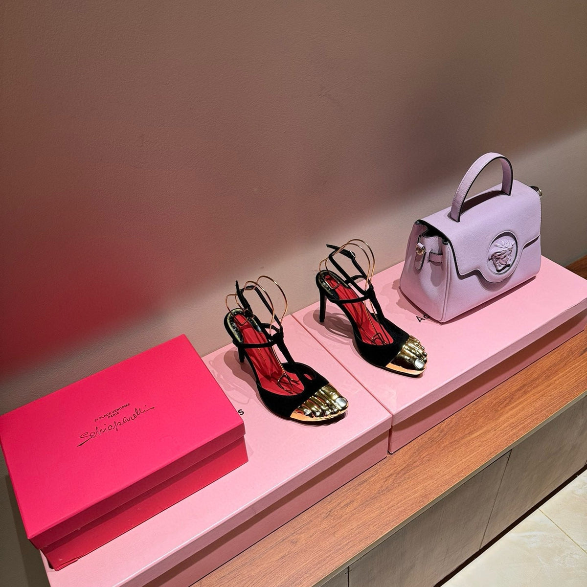 SCHIAPARELLI HEELS