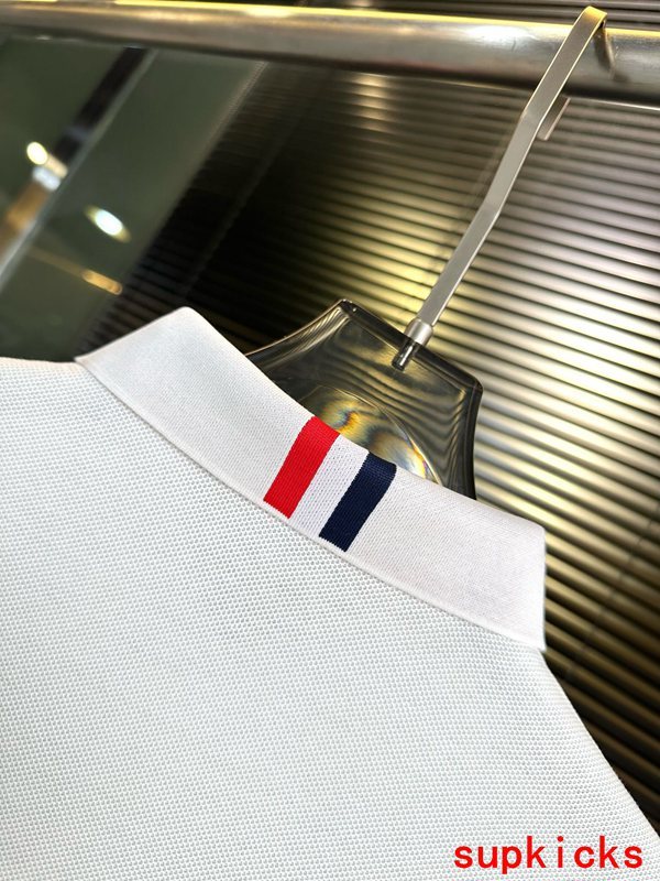 Moncler Luxury Cloth
