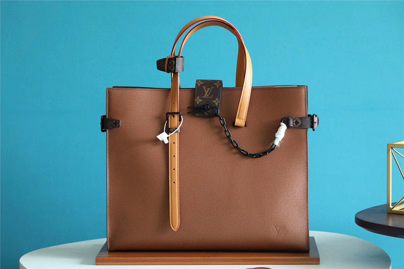 I W Fashion Lu-Vi bags - 9844