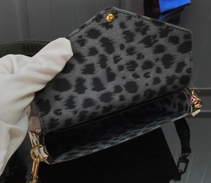 Chloe’s Picks - LOV Bags - 2330