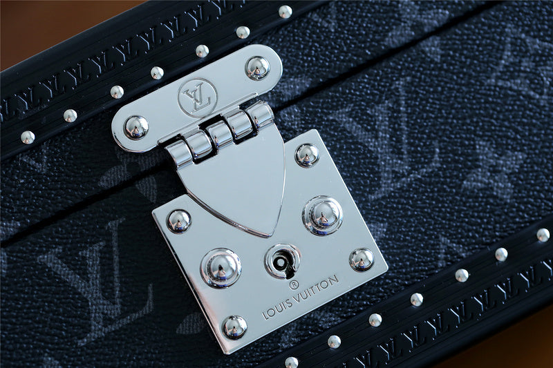 I W Fashion Lu-Vi bags - 11355