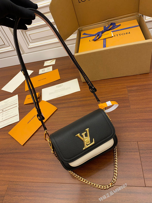 I W Fashion Lu-Vi bags - 17234