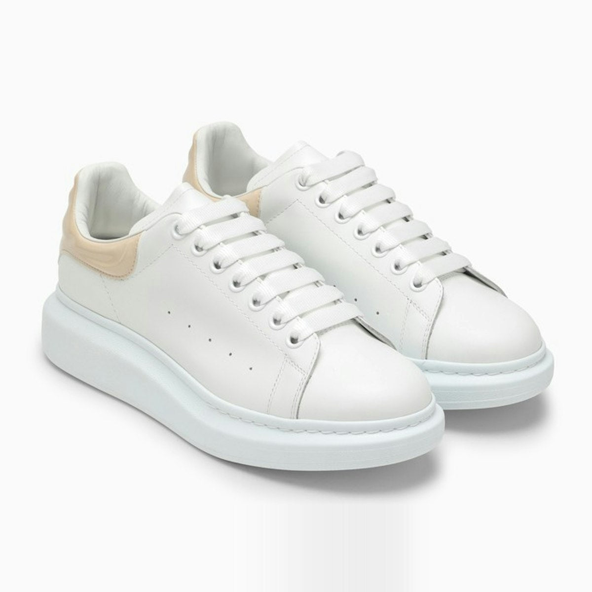 WHITE AND OYSTER OVERSIZED SNEAKERS