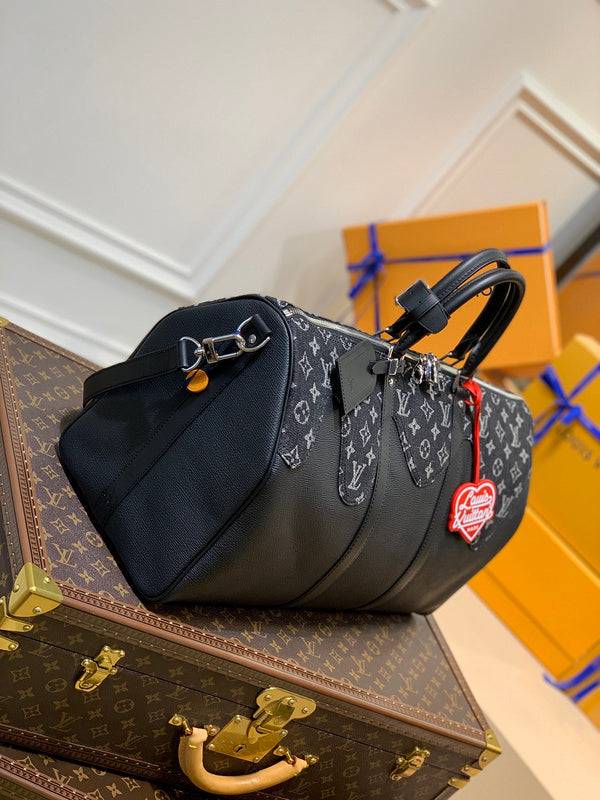 I W Fashion Lu-Vi bags - 17254