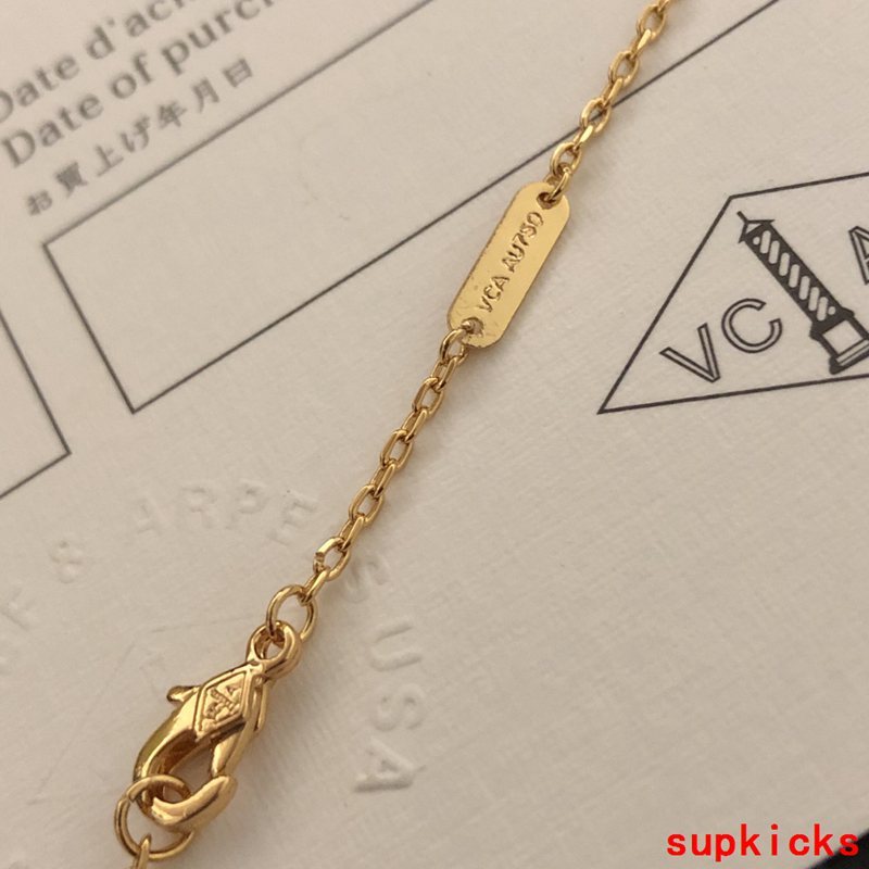 Van Cleef & Arples Jewelry