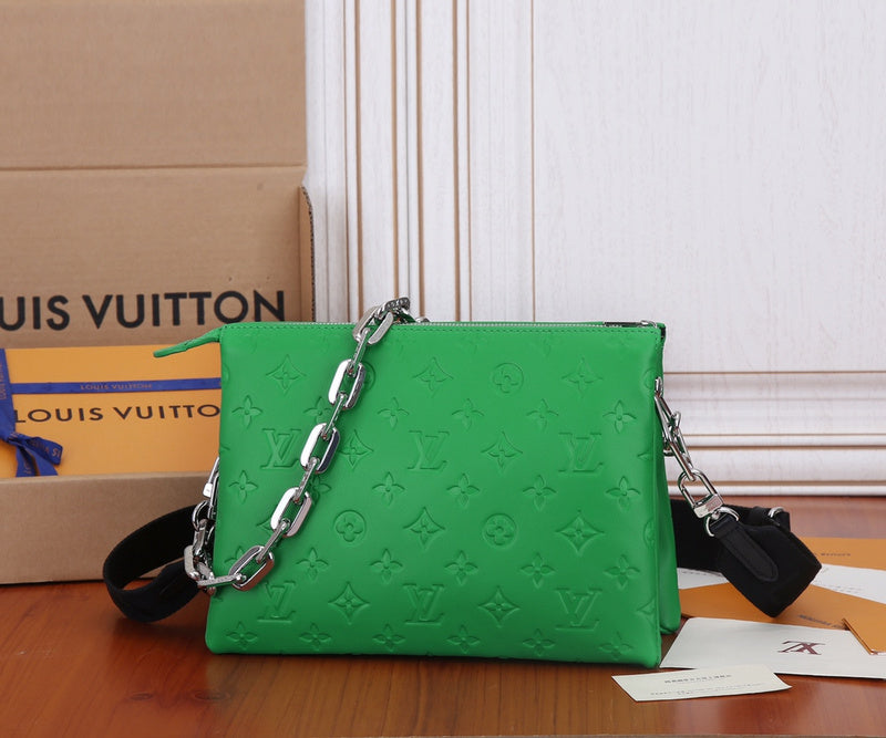 I W Fashion Lu-Vi bags - 17108