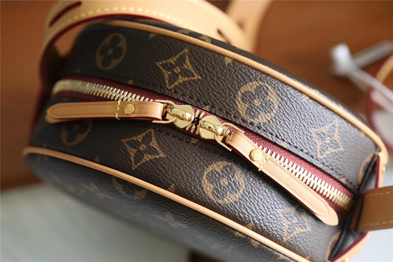 I W Fashion Lu-Vi bags - 8317