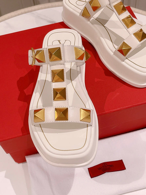Valentino GARAVANI Luxury Shoes