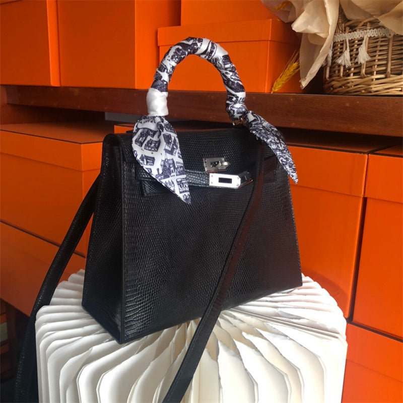 PHA - HMS Bags - 436