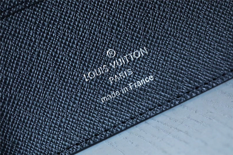 I W Fashion Lu-Vi bags - 10836