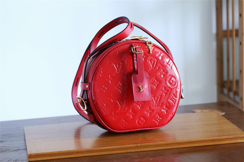 I W Fashion Lu-Vi bags - 8331