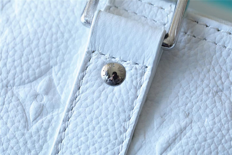 I W Fashion Lu-Vi bags - 11149