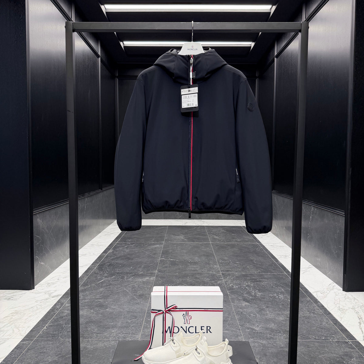 MONC BATISSE JACKET