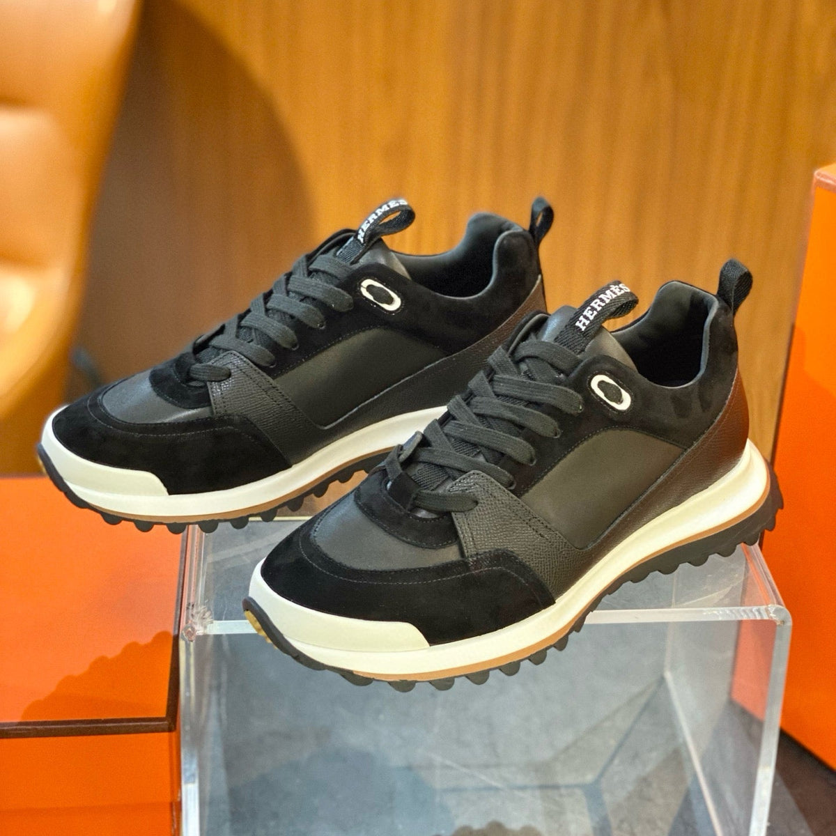 HERM LEADER SNEAKERS