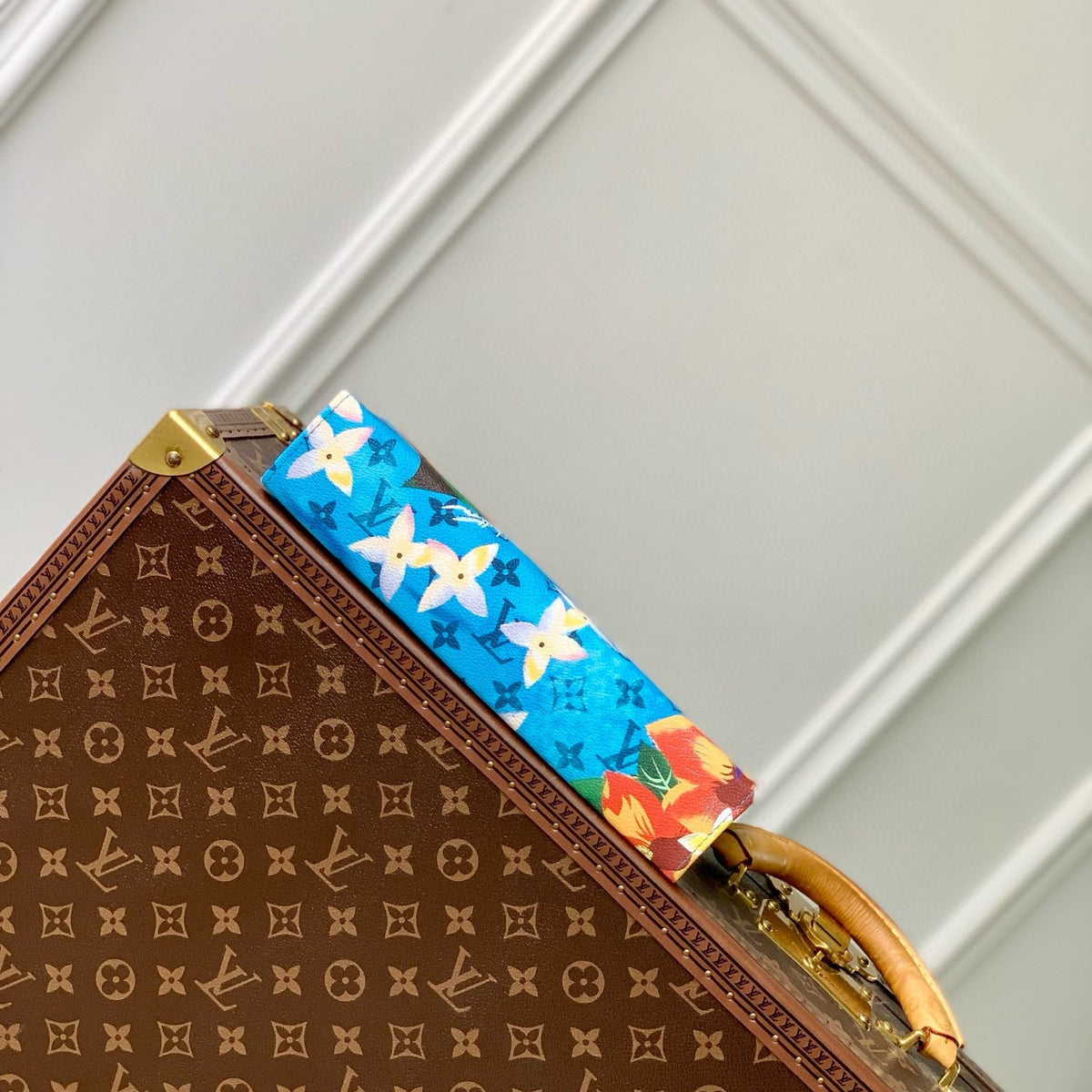 LOU POCHETTE VOYAGE MM