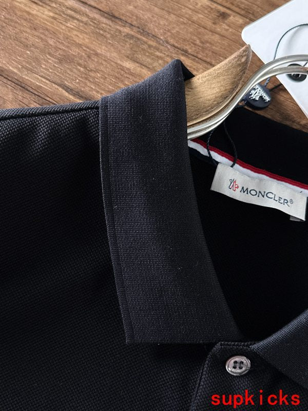 Moncler Luxury Cloth